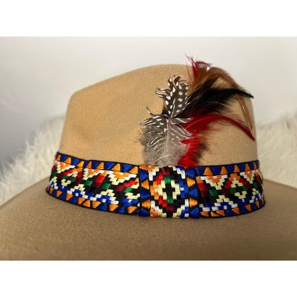 Tan Artesian Hat - Picture 3 of 5